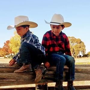 Meet your Posher, Nelly